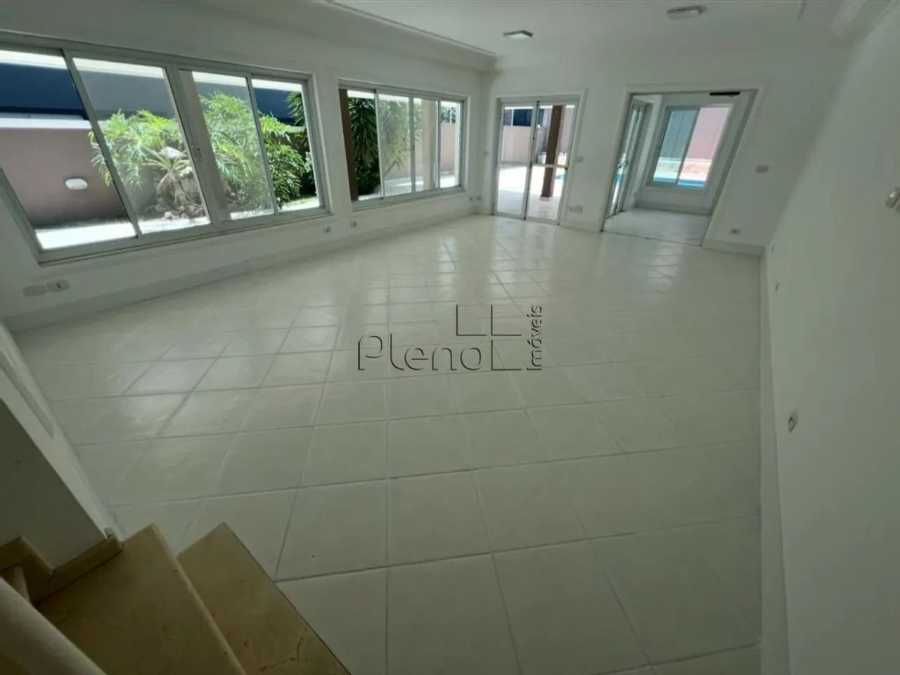 Sobrado para alugar em Campinas, Loteamento Alphaville Campinas, com 4 suítes, com 600 m² - Foto 4
