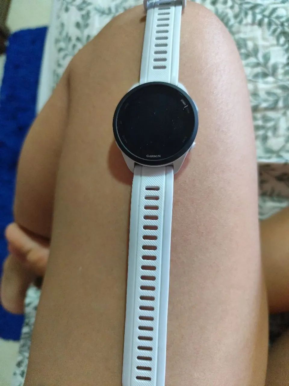 Relógio Garmin 165 music - Foto 2