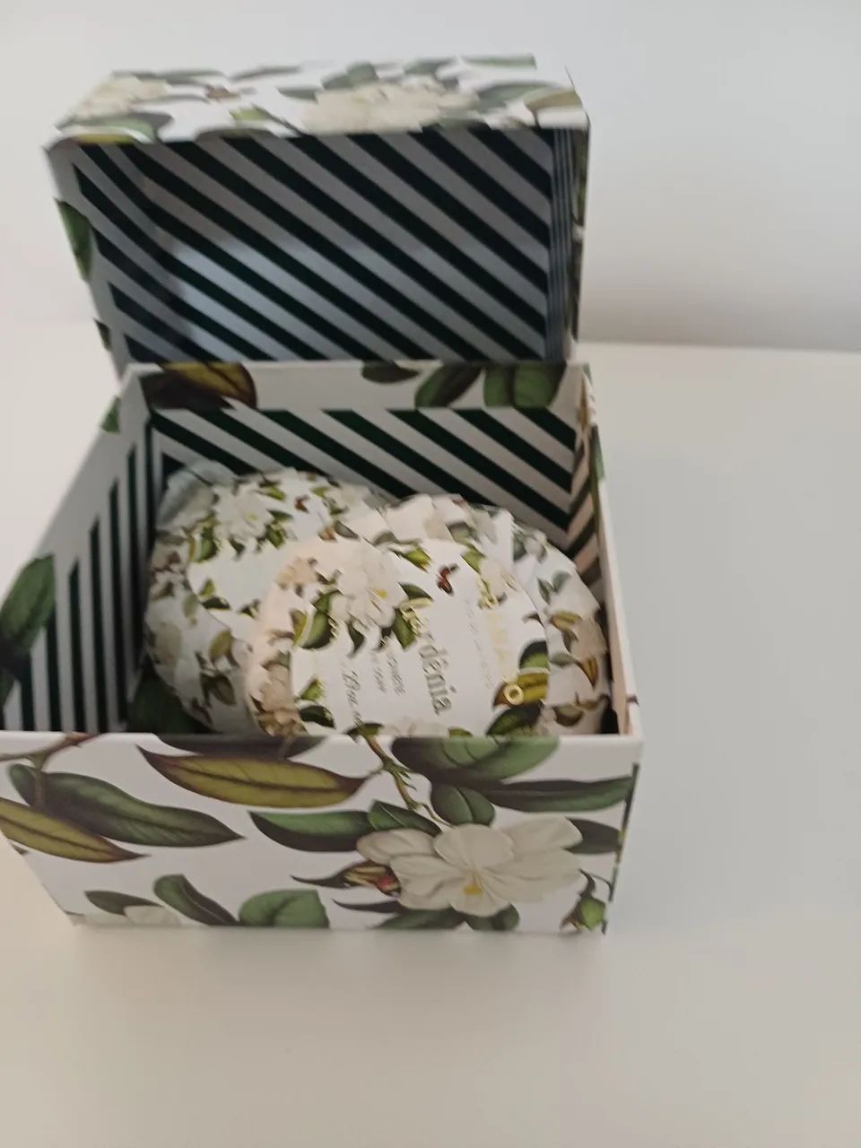 Sabonetes e prato da Granado - Foto 2