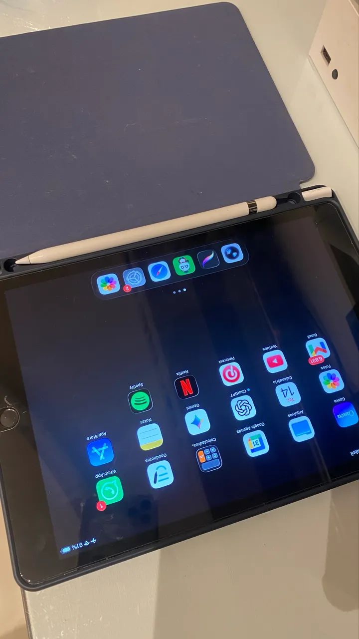 Ipad 8 geração 128 gb e Apple Pencil 1º geração - Tablets e E