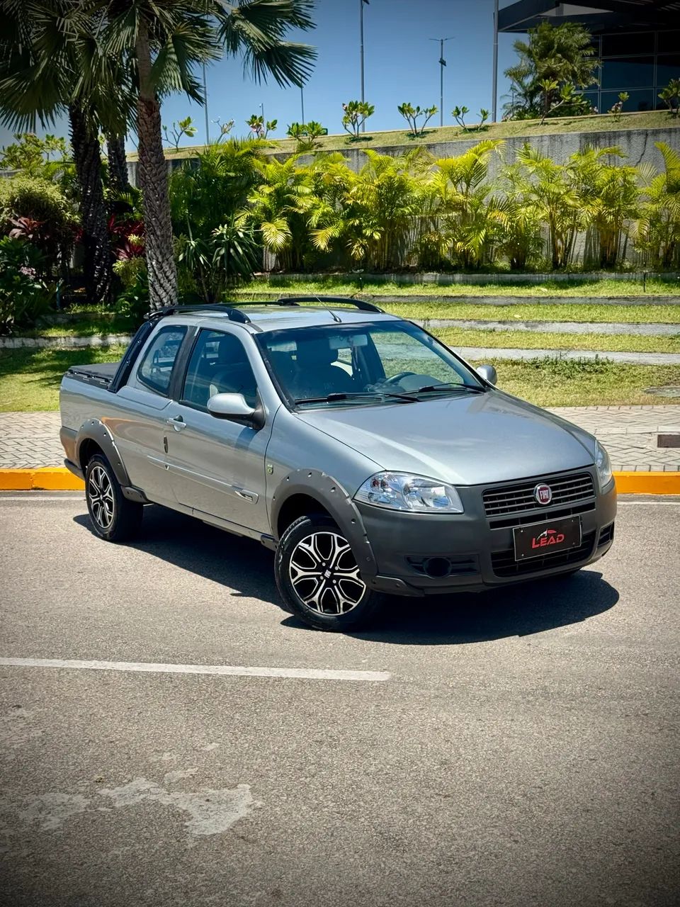 Fiat Strada Working 1.4 MPI Fire Flex 8V CD 2013