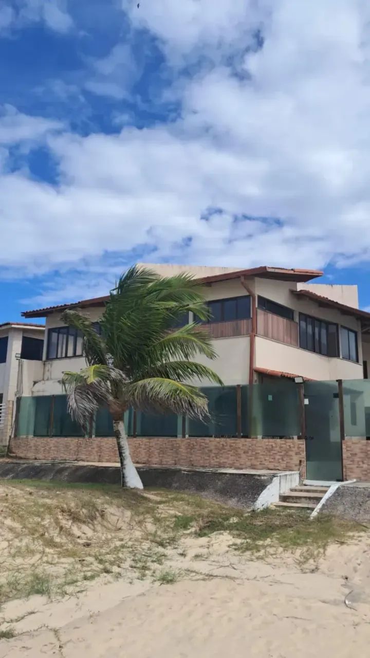 Casa com 4 suítes, cond., beira mar na praia de Tabatinga - Foto 4