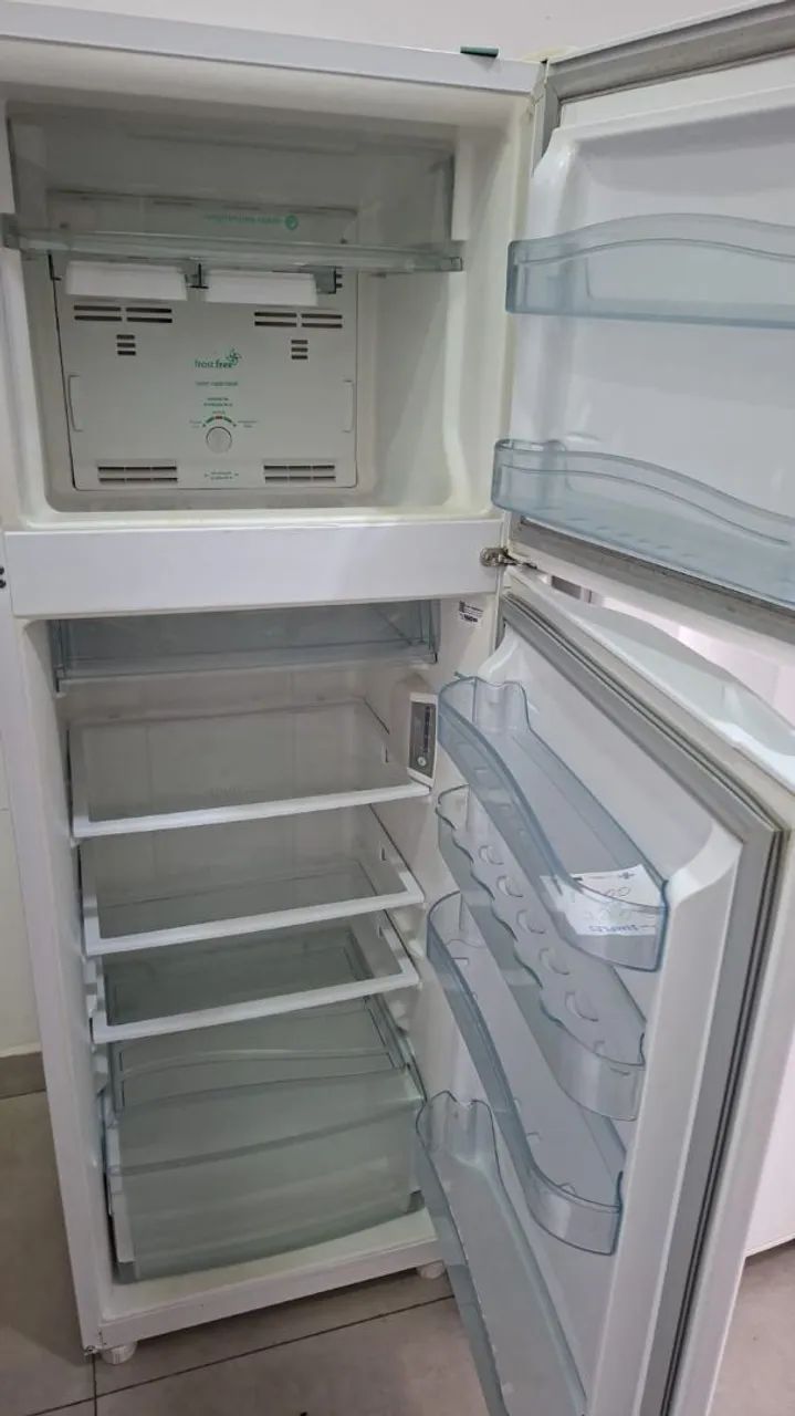 Vendo geladeira  - Foto 2