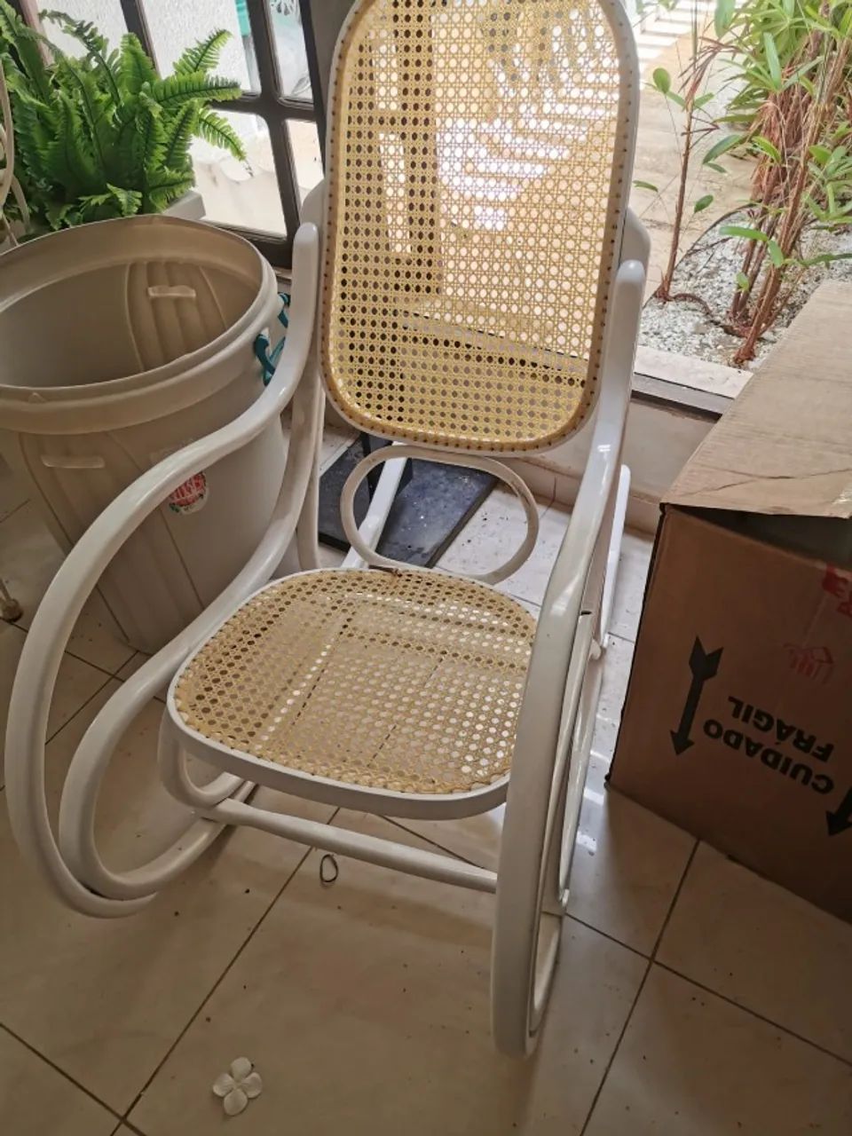 [RARIDADE] Cadeira Balanço Thonet (Acervo/Design) - Foto 4