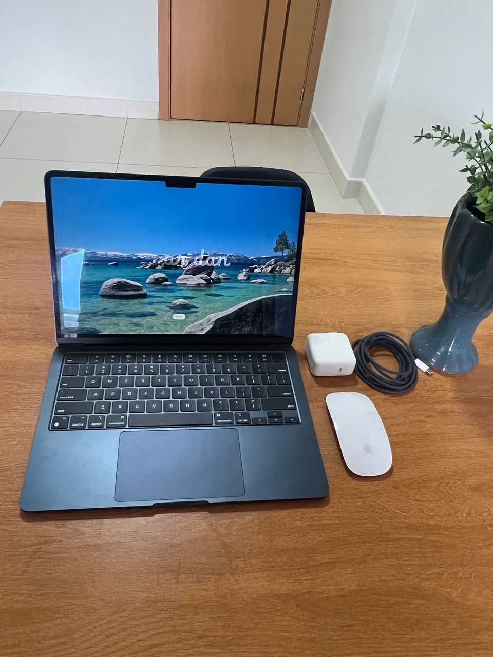MacBook Air M2 13.6 16GB RAM | Impecável?