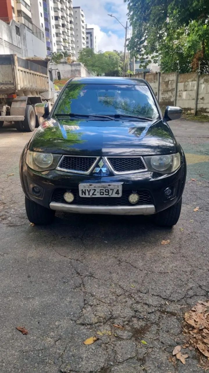 Mitsubishi L200 L200 Triton HPE 3.5 CD V6 24V Flex Aut. 2012