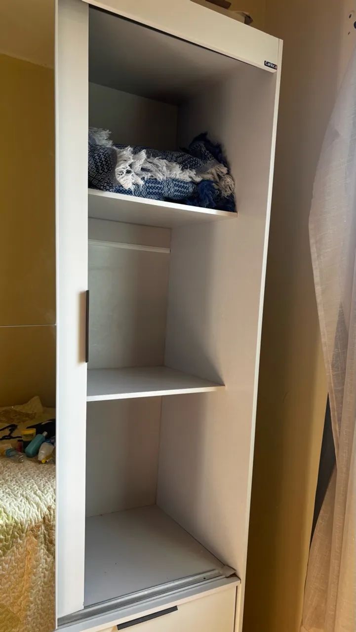 Guarda Roupa de Solteiro  - Foto 3