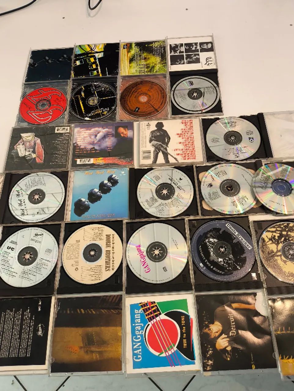 Cds Rock Pop Clássicos Foo Fighters Springsteen Eagles 16 UNIDADES  - Foto 3