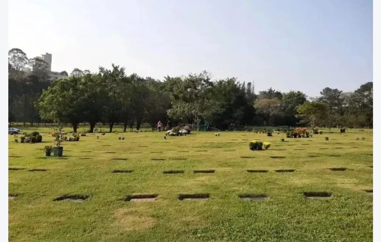 Jazigo no cemitério Morumbi  - Foto 4