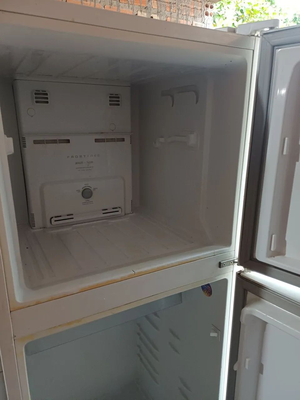 Vende-se Geladeira 