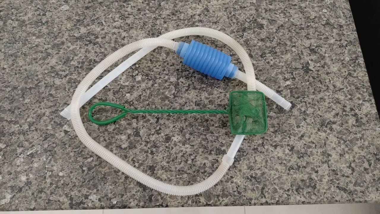 Aquário com bomba sem uso e acessórios  - Foto 4