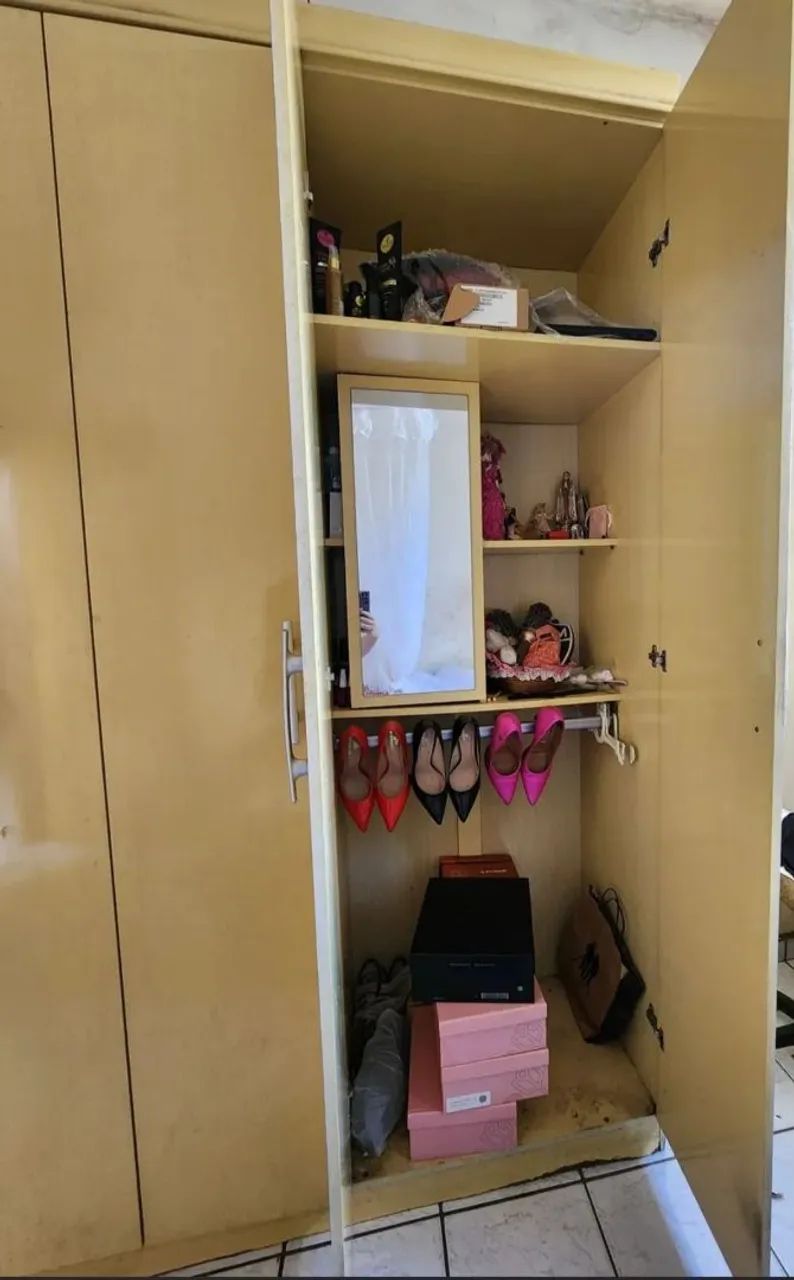 Guarda Roupa 5 portas - Foto 4
