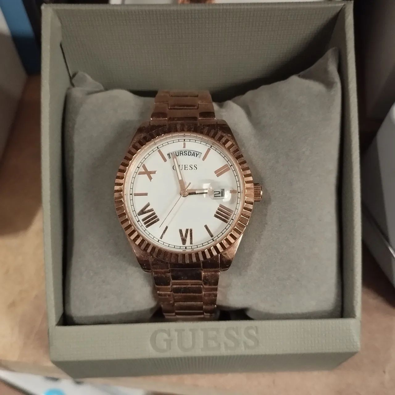 Relógio feminino guess