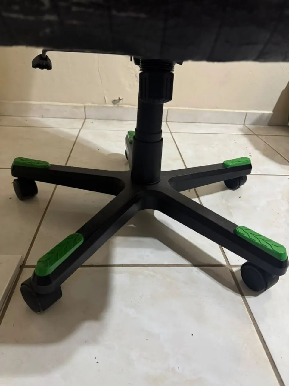 Cadeira Gamer DXRacer D Series - Foto 5