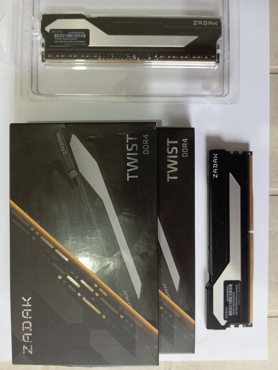 Memória PC DDR4 ZADAK 8GB 3200Ghz - Memória RAM - Itapuã, Salvador