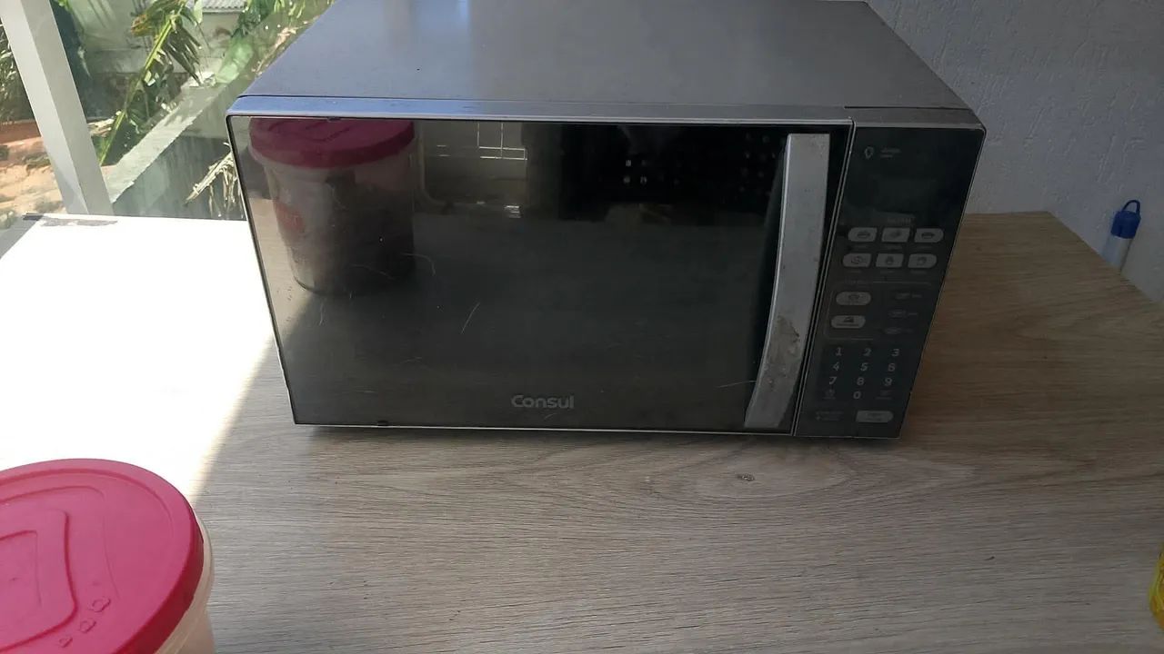 Microondas Consul espelhado 20l 