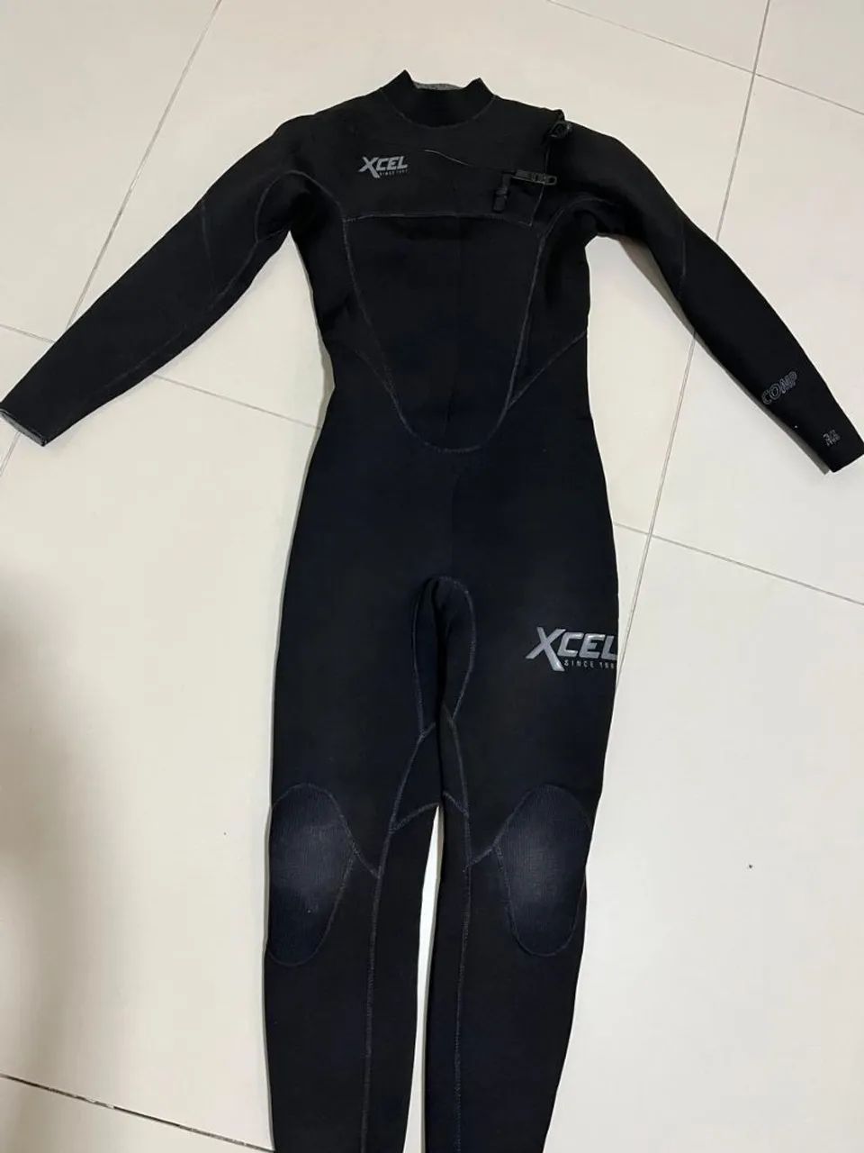 Roupa de borracha infantil 