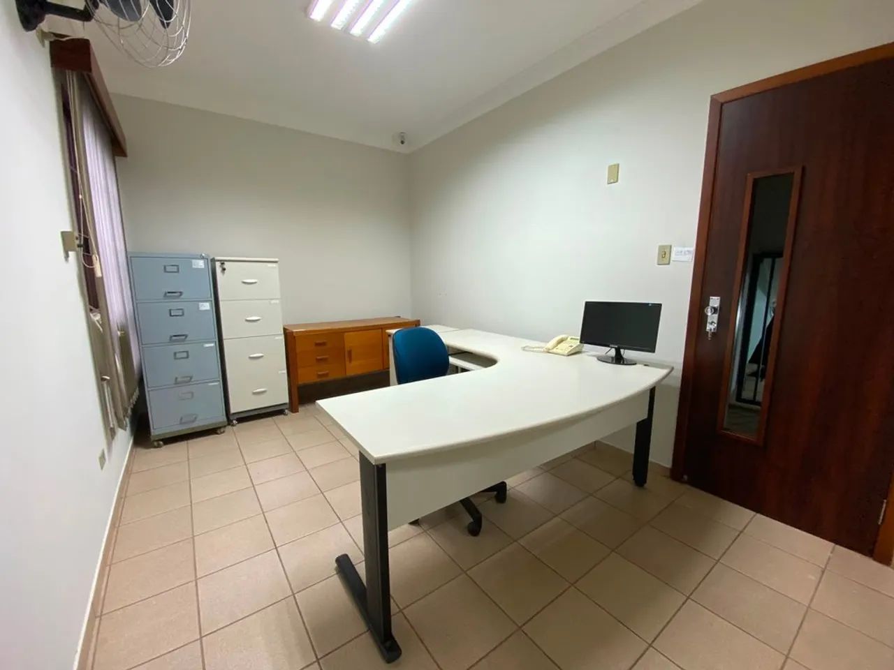 Barracão para alugar em Maringá, Vila Marumby, com 435.81 m² - Foto 4