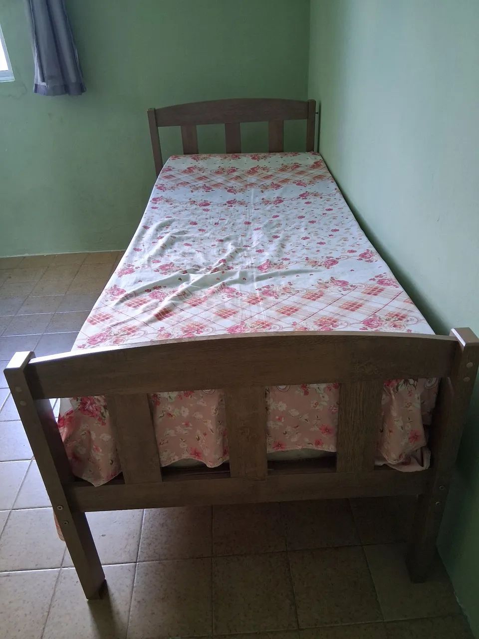 Cama solteiro com colchão  - Foto 2