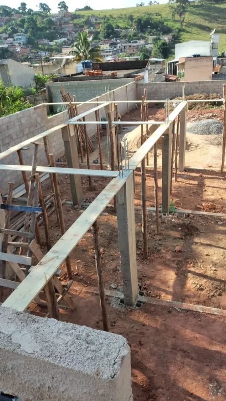 Terreno com base pronta para 3 casas  - Foto 3