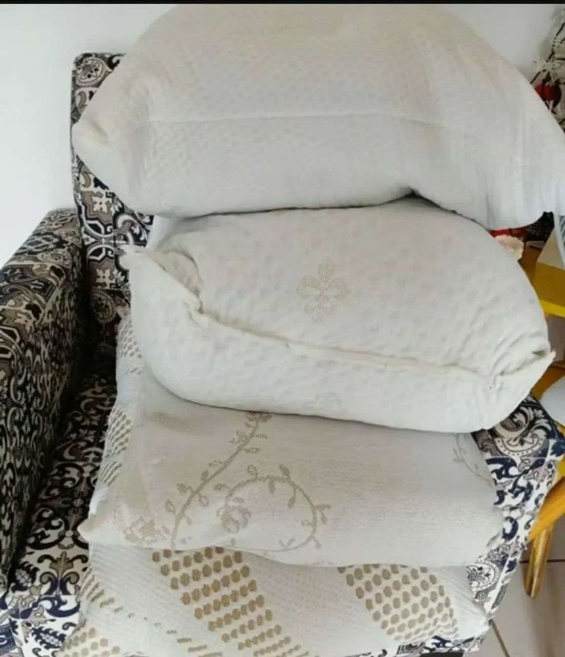 4 travesseiros