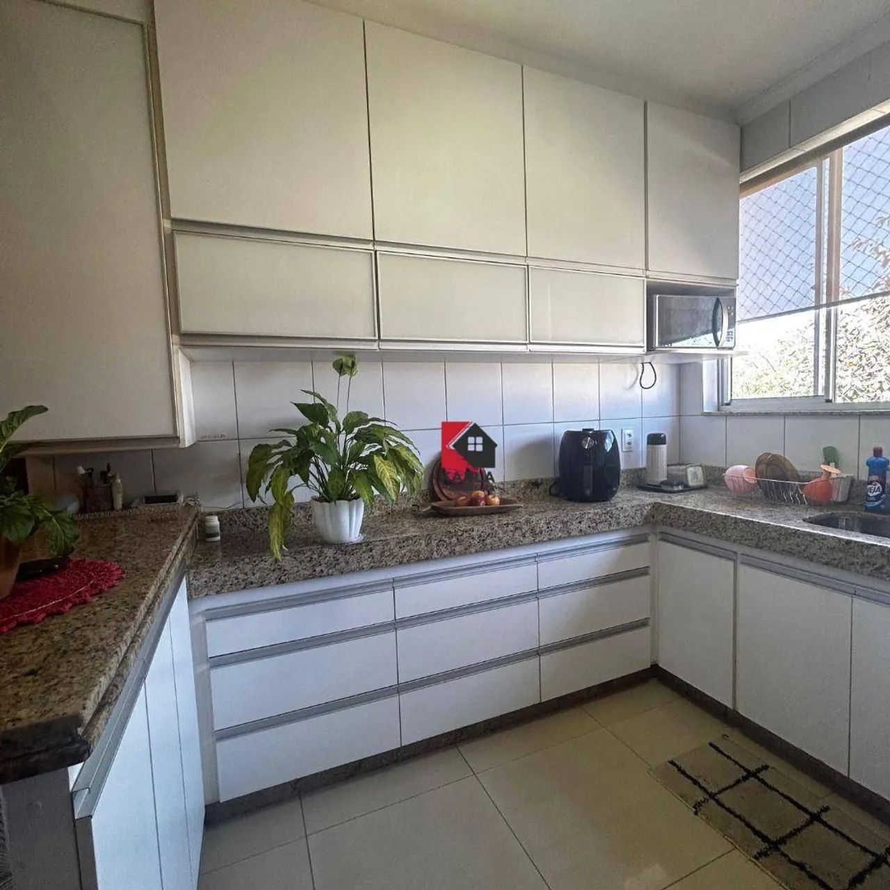 APTO DE 02 QUARTOS NA AVENIDA PRINCIPAL DO LUNDCEA - 480 MIL!! - Foto 4