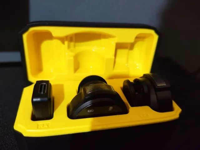 Microfone de Lapela J6 Original Sem Fio - USB-C + iPhone - Completo - Foto 4