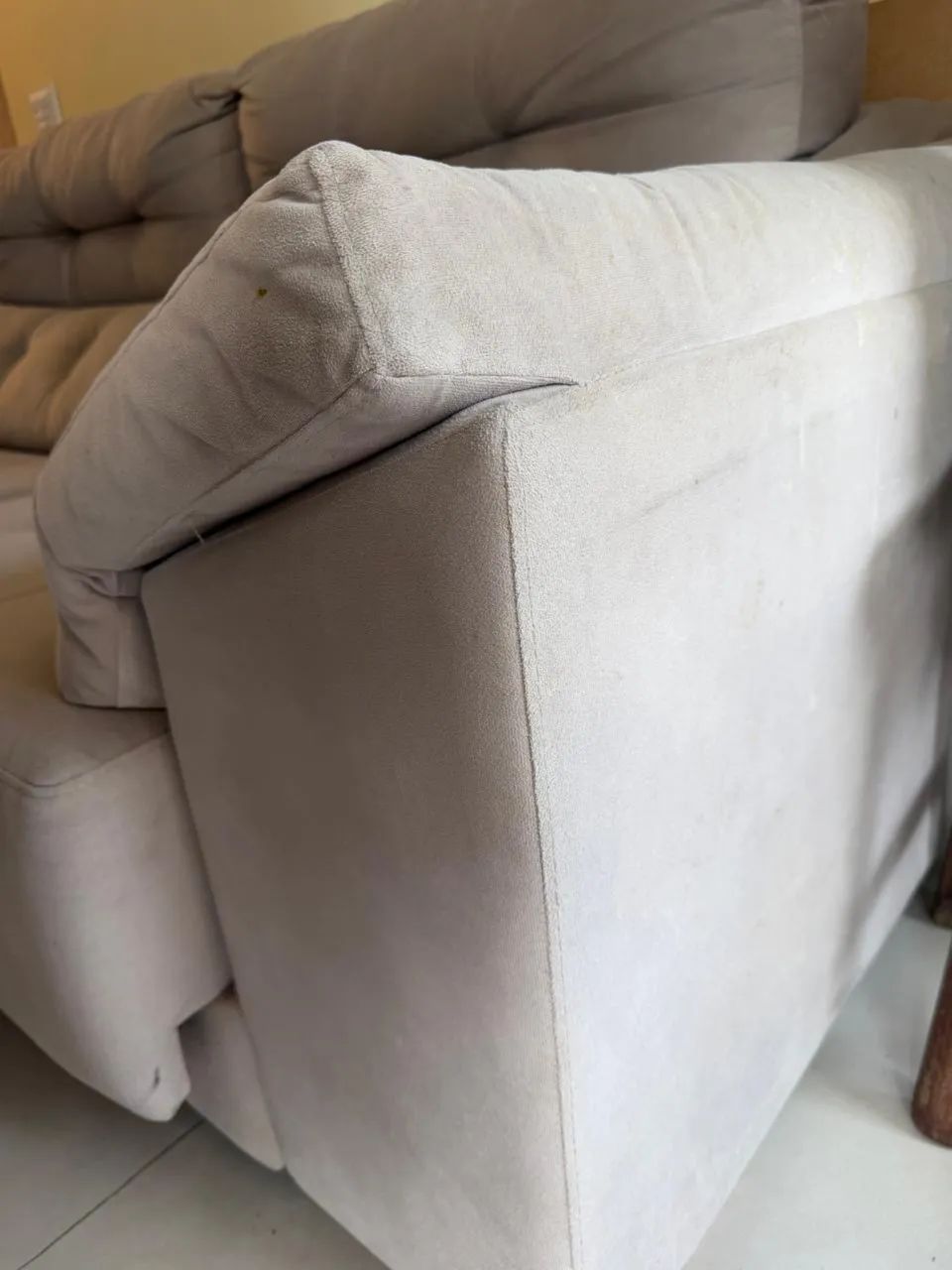 Sofá bege retrátil/cama  - Foto 4