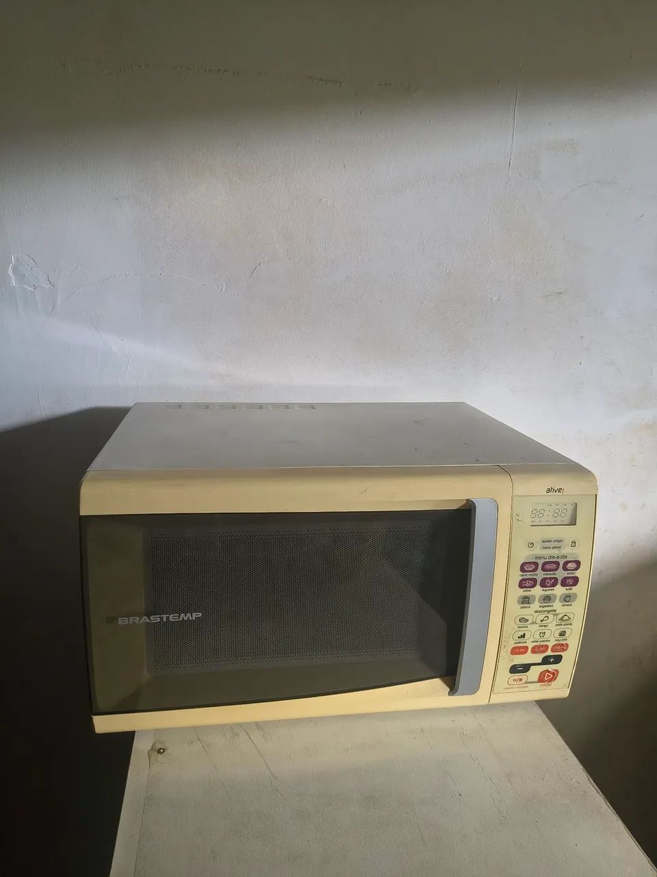Vendo MICROONDAS 220V - Foto 2
