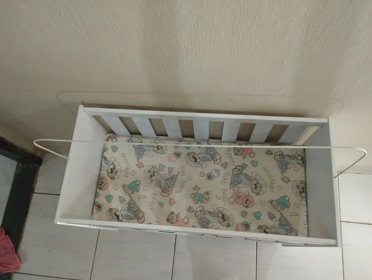 Vendo mini berço com colchão  - Foto 2