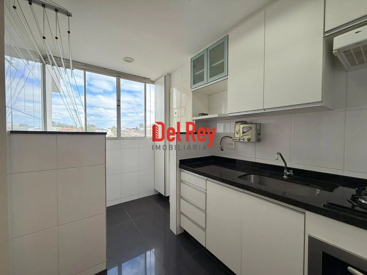 Alugo apartamento 3 quartos com elevador no Caiçara - Foto 5
