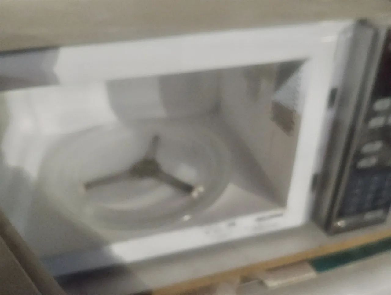 Micro-ondas 110v 32 litros - Foto 2