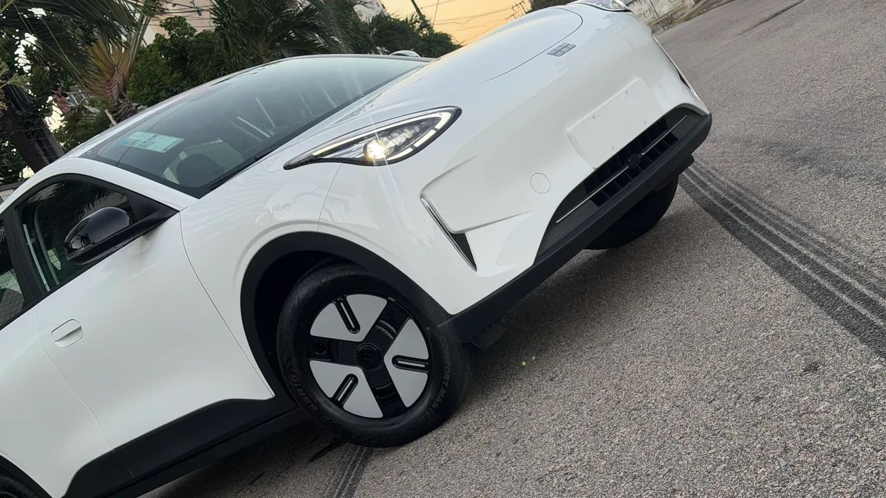 Geely EX2 Pro 2026 - Foto 2