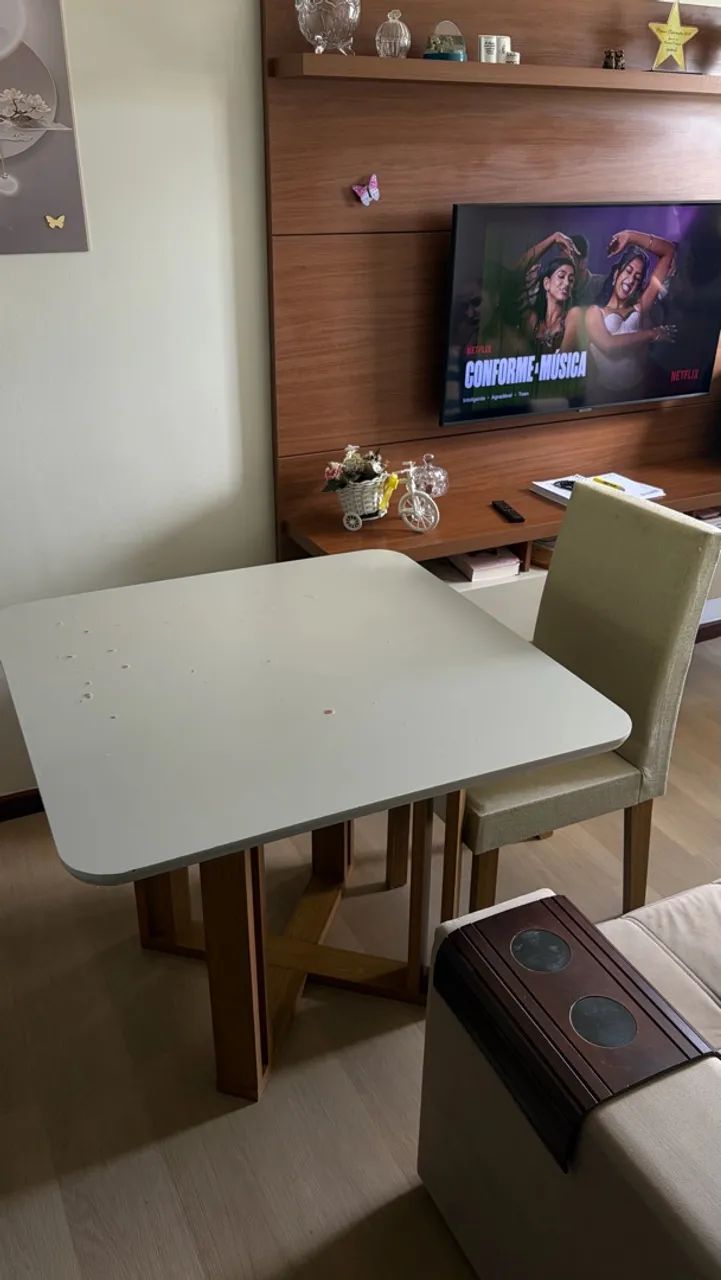 Mesa - sala de estar 