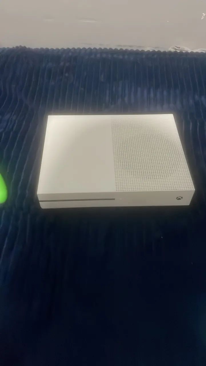 Xbox One S