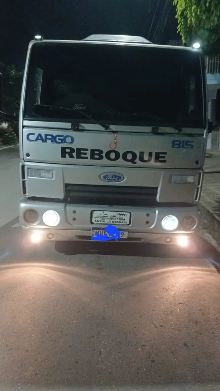 REBOQUE FORD CARGO 815 2006 - Foto 3