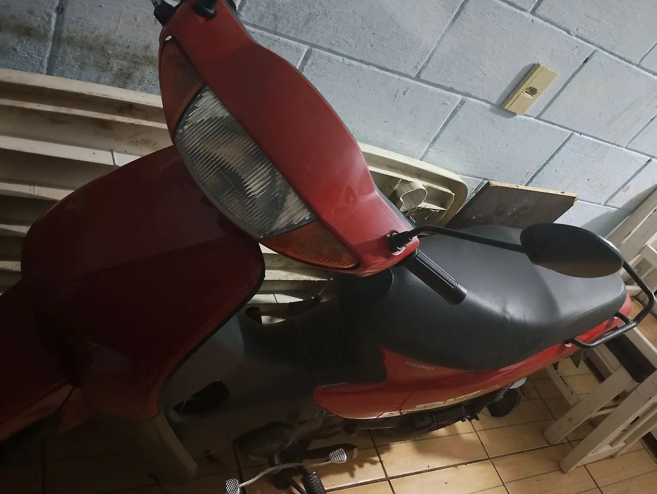 Vendo moto biz 