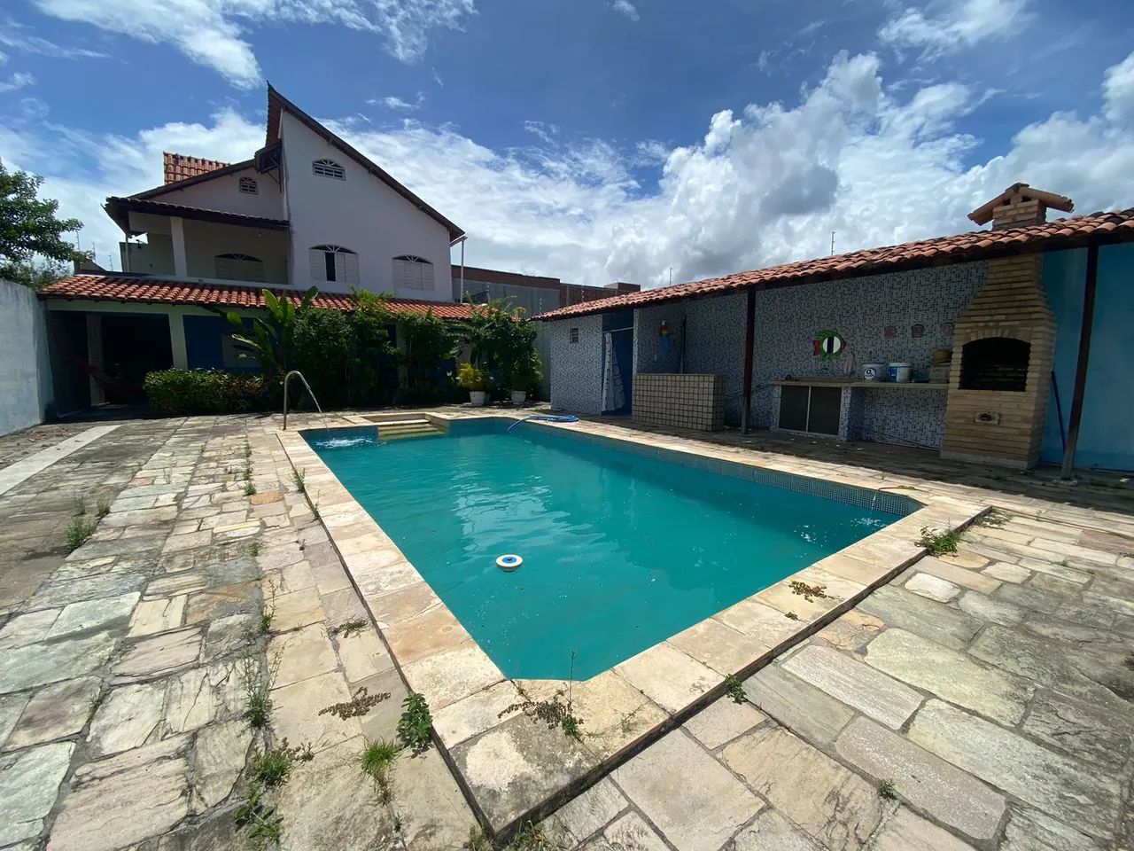 CG - CASA COM PISCINA NSA SRA DO Ó