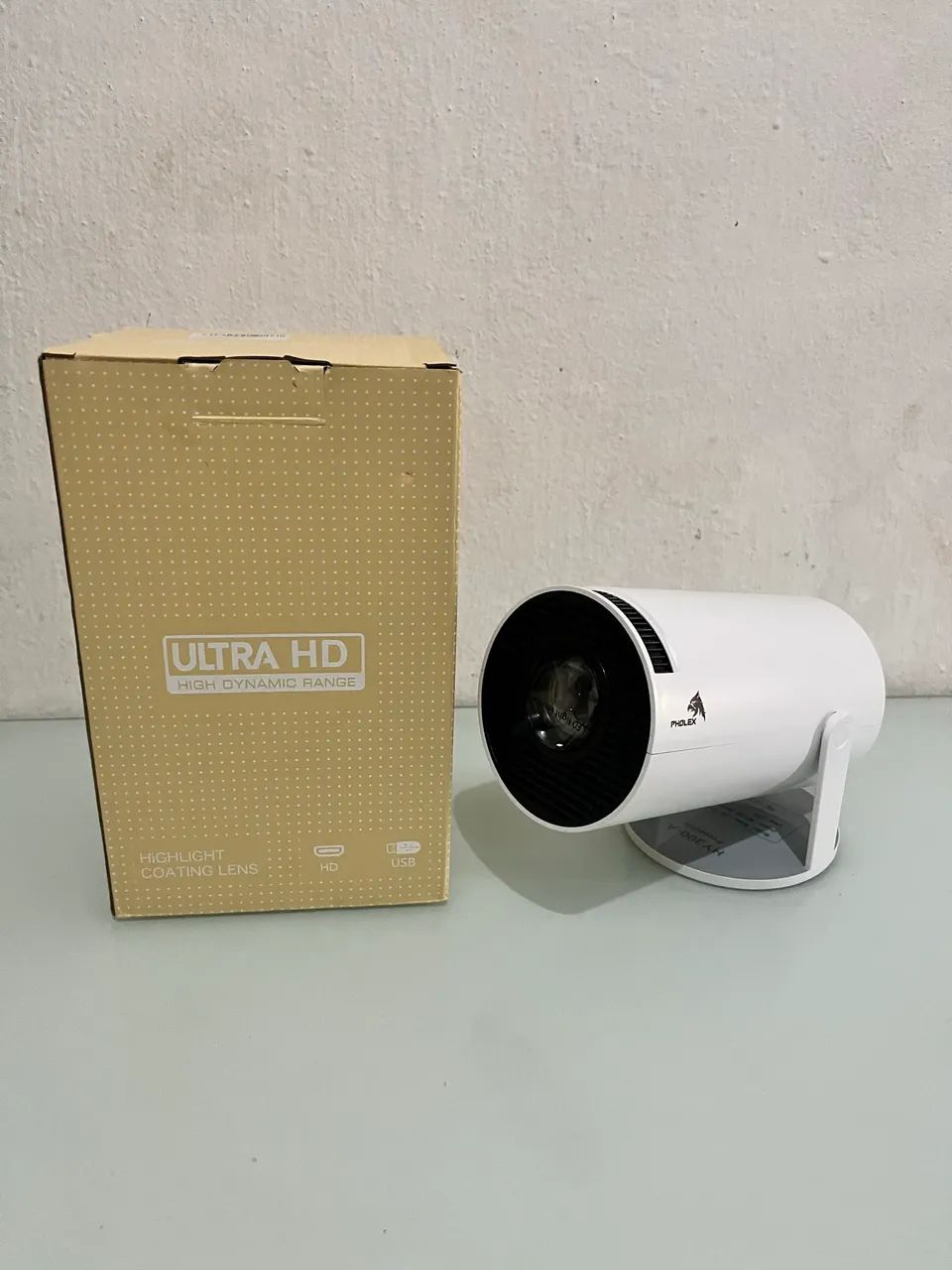 Projetor HY300 novo android netflix youtube Garantia - Foto 2