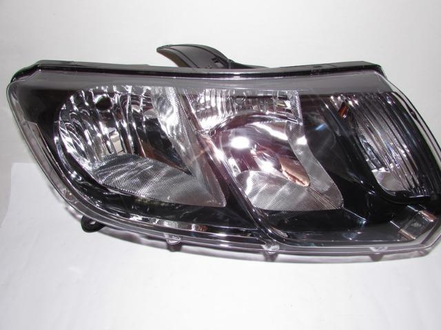 Farol Mascara Negra Sandero 2015 2016 2017 2018 Direito - Foto 4