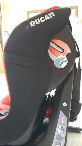 Cadeira bebê DUCATI com isofix chicco - Foto 3