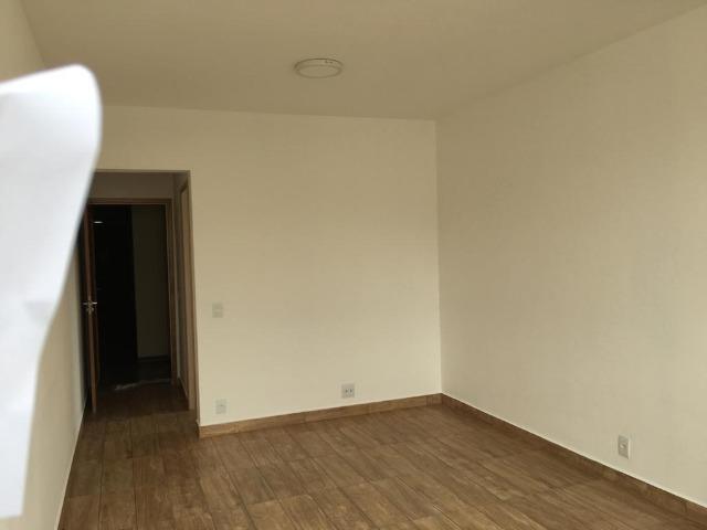 Meier Rua Padre Ildefonso Penalba apartamento 2 quartos Todo em Porcelanato JBCH28811 - Foto 2