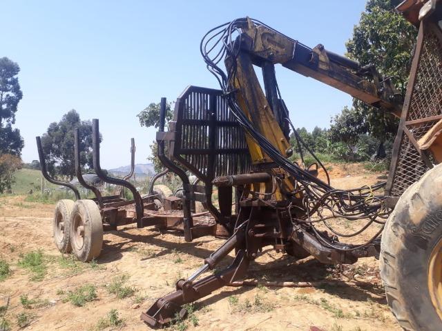Trator Autocarregavel Florestal