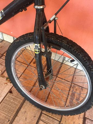 Bicicleta infantil do batmam