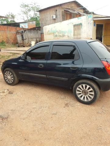 Vendo ou negocio em moto esse celta 2006 mais uma volta
