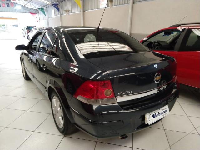 CHEVROLET VECTRA ELEGANCE 2.0 8v(FLEXPOWER) 4p - Foto 4