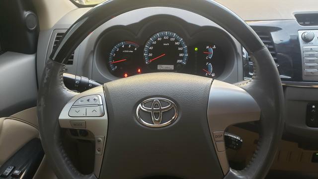 Hilux SW4 SRV D4-D tb 4x4 13/13 - Foto 7