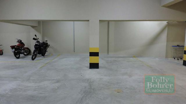 Apartamento novo no Centro com 3 quartos, varanda, 2 vagas de garagem - Foto 20