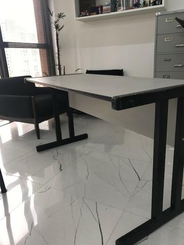 Mesa de Escritorio - Foto 2