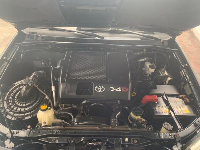 Hilux SW4 3.0 4x4 Diesel 2011 7Lugares - Foto 7